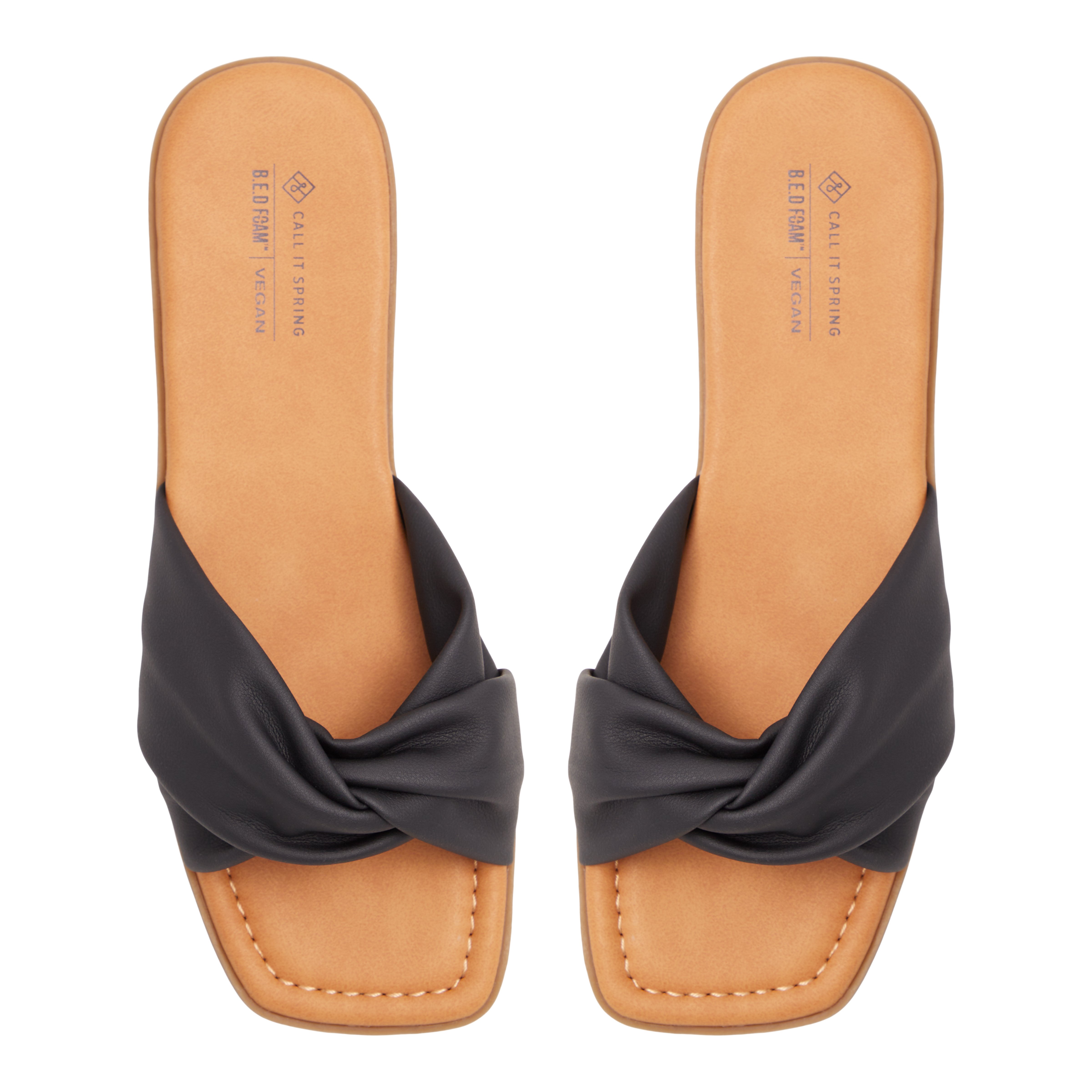 Peaches Women's Black Flat Sandals