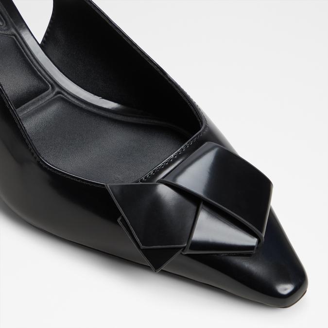 Blaine-In Women's Black Pumps image number 5
