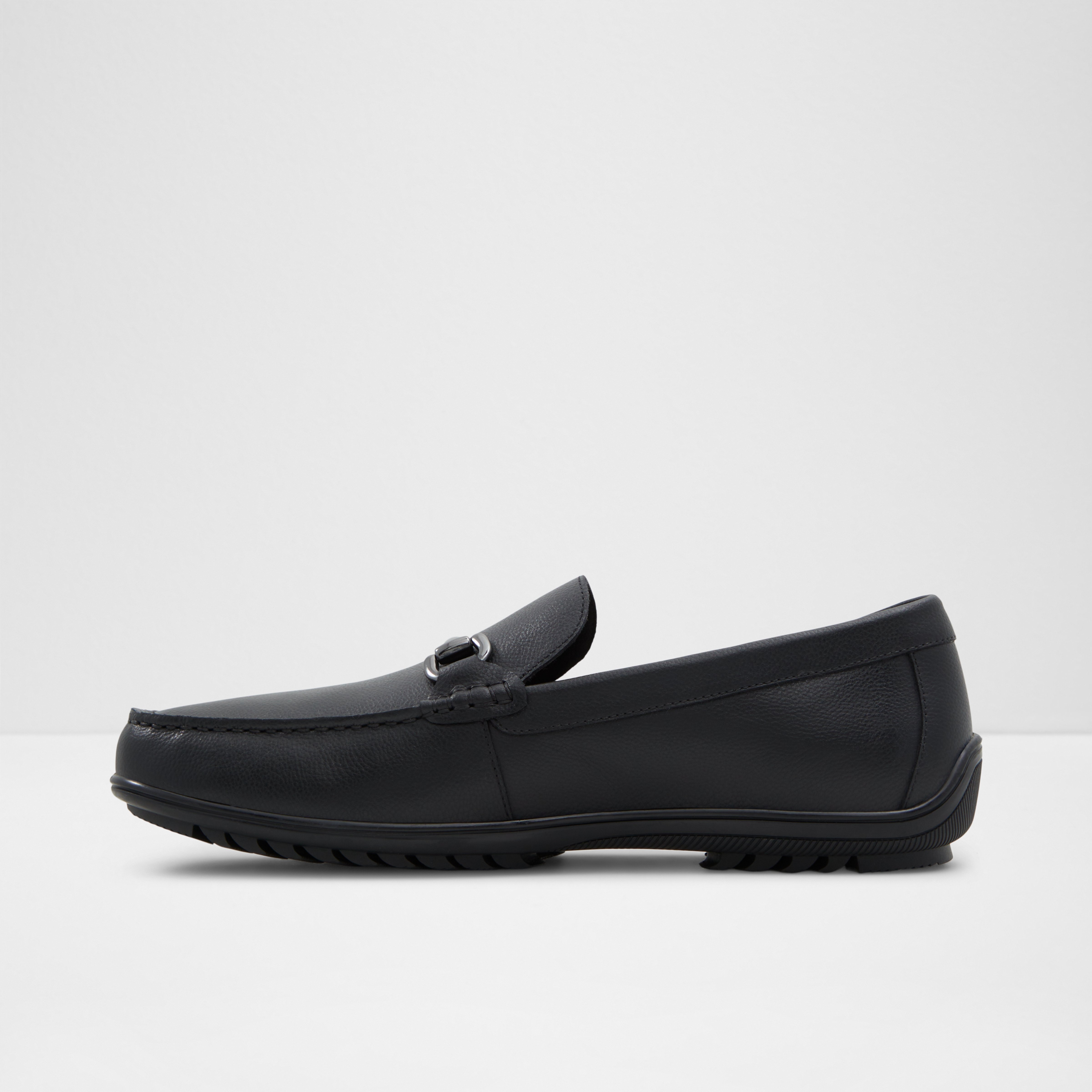 Evokea-In Men's Black Moccasins image number 3