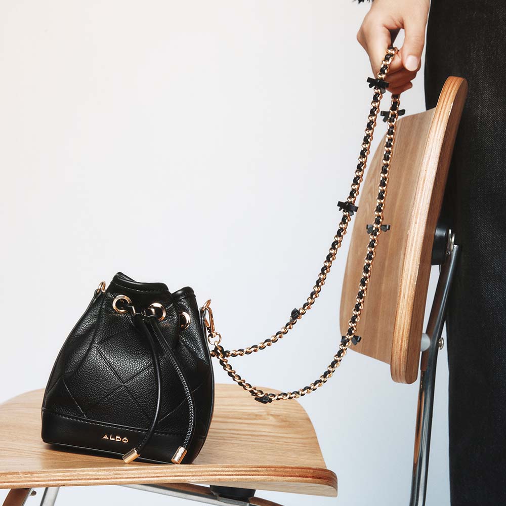 Elynnaa Women's Black Bucket Bag