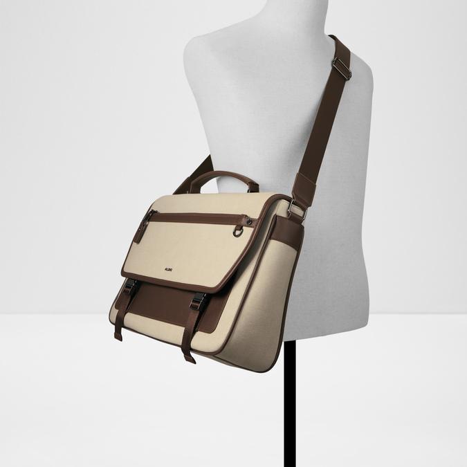  LEWIE BROWN Men Messenger image number 3