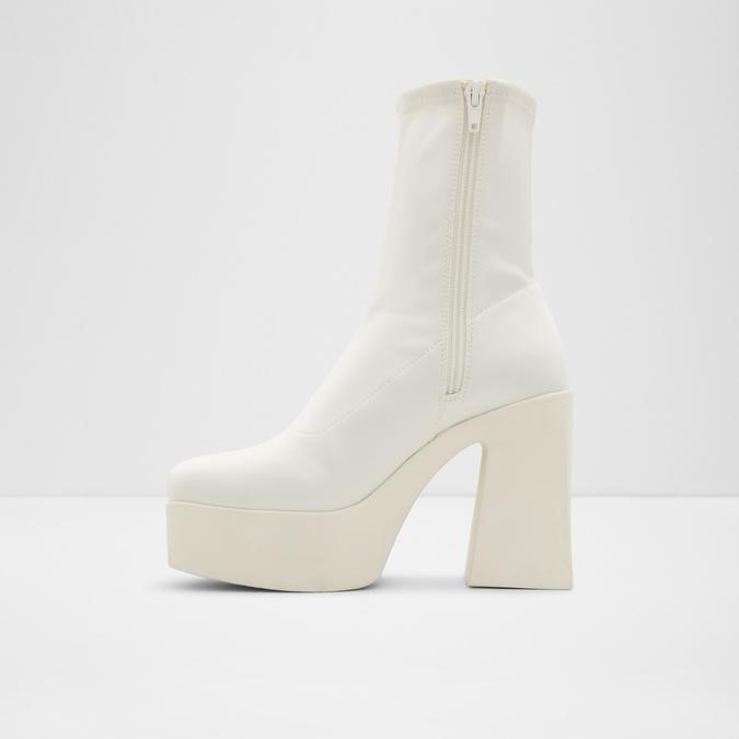 Grandstep Women's White Boots image number 3