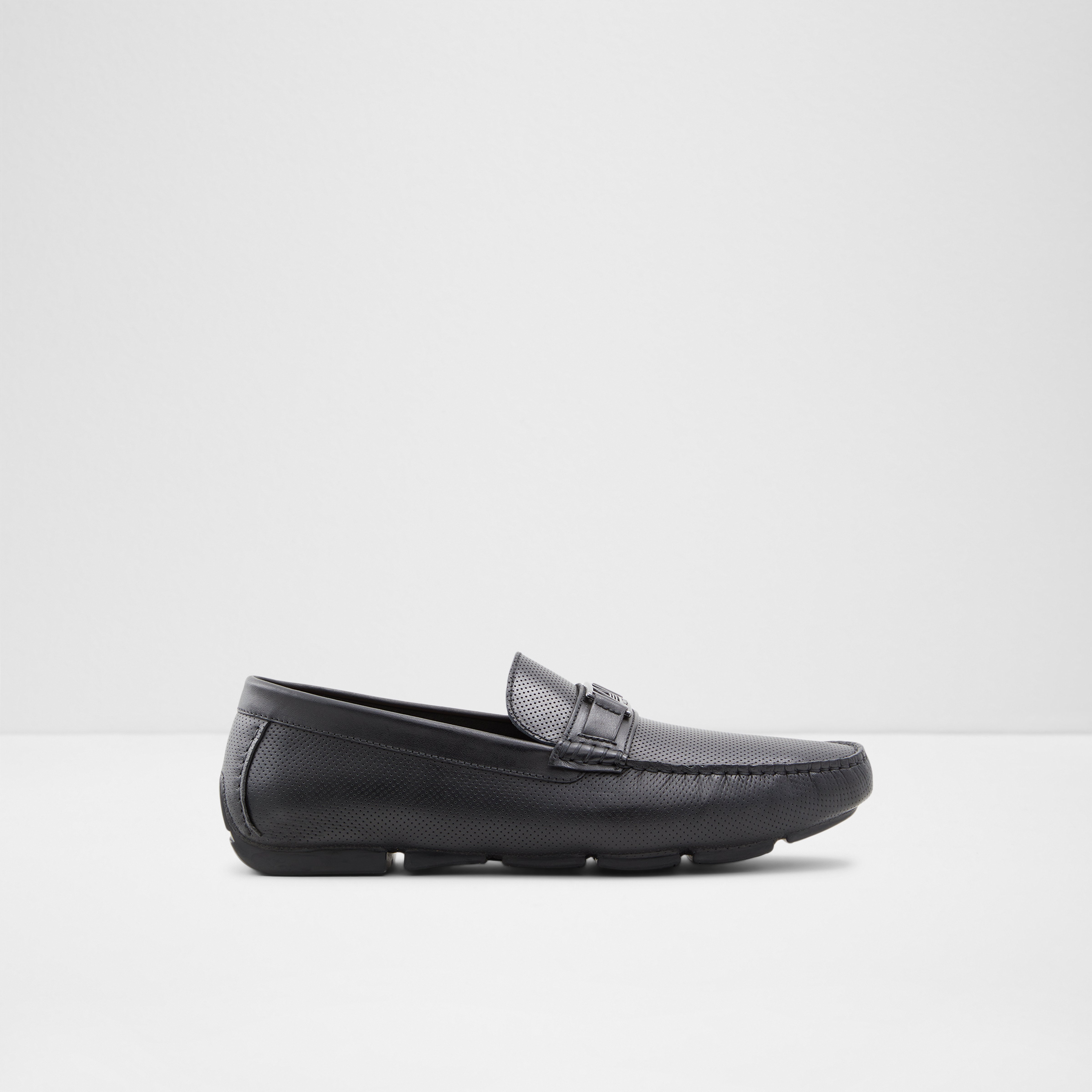 Haendaciena-In Men's Black Moccasins