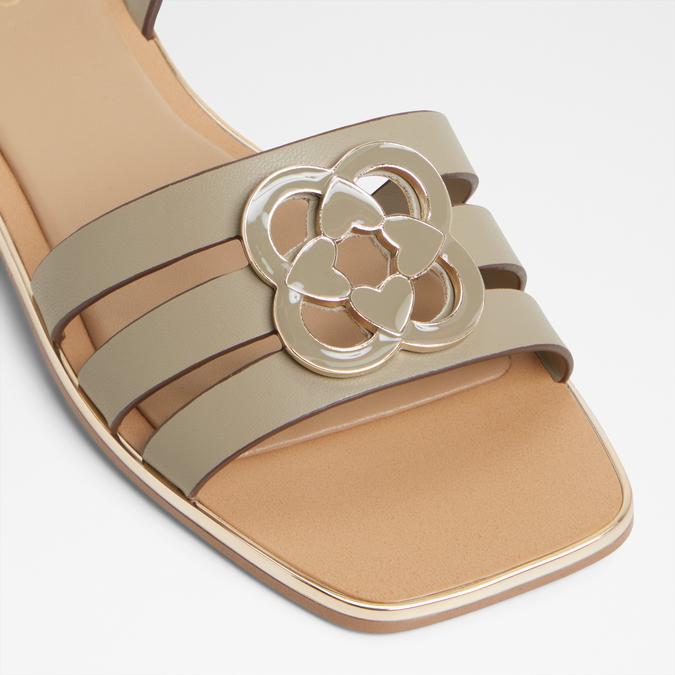 Francos-In Women's Green Flat Sandals image number 5