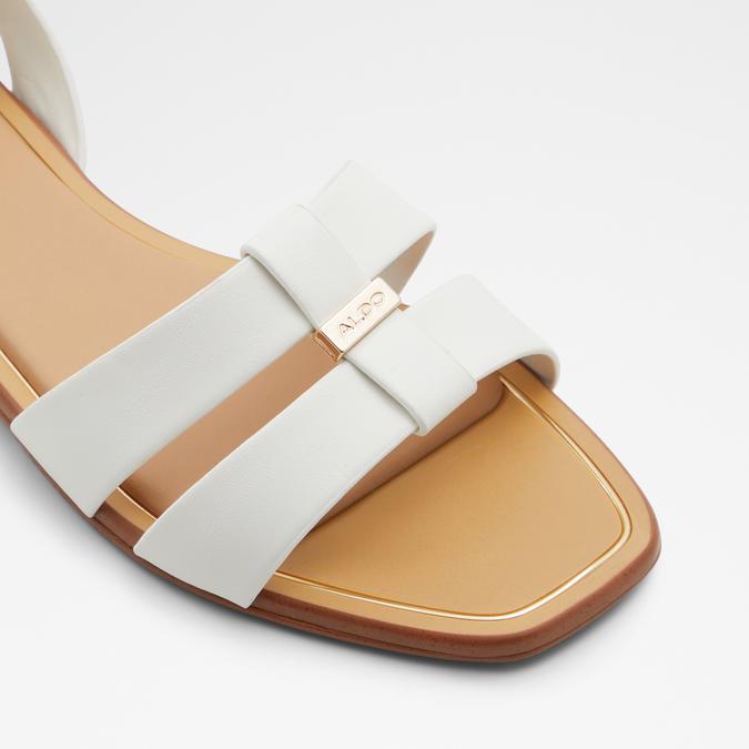Balera Women's White Flat Sandals image number 5