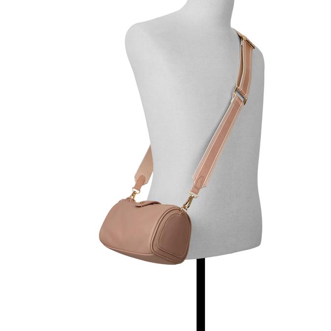 LULIE647025 image number 3