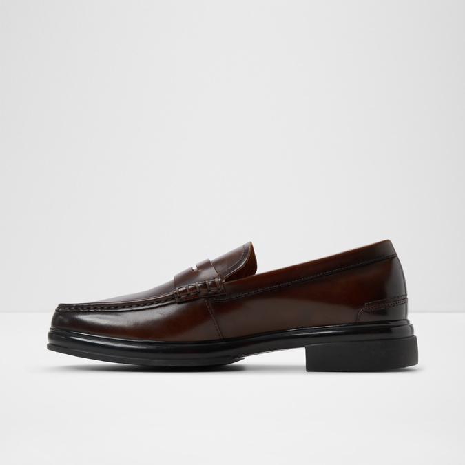 Tucker-In Men's Brown Loafers image number 3