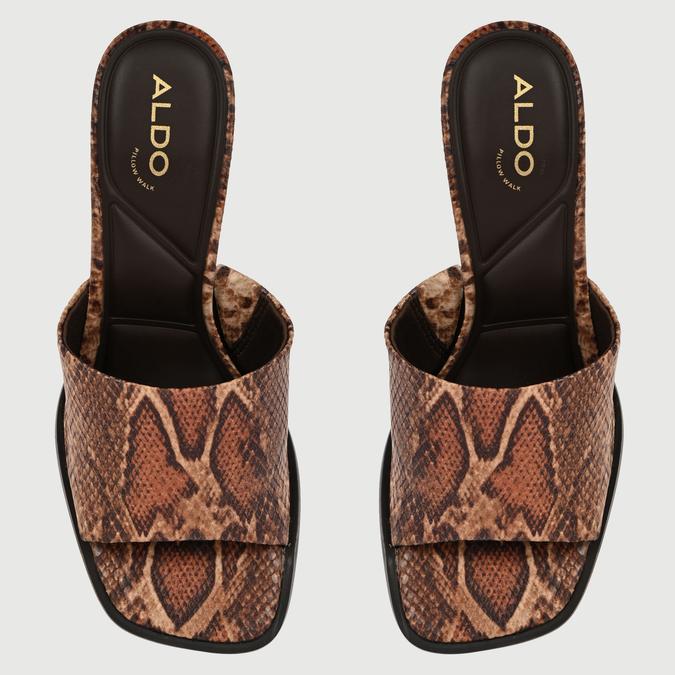 RE-SOPHIA-IN BROWN MULTI Women Block Heel Sandals image number 4