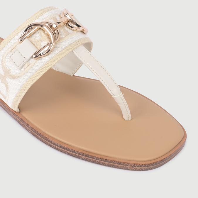 Coralynnaa-In Women's White Flat Sandals image number 5