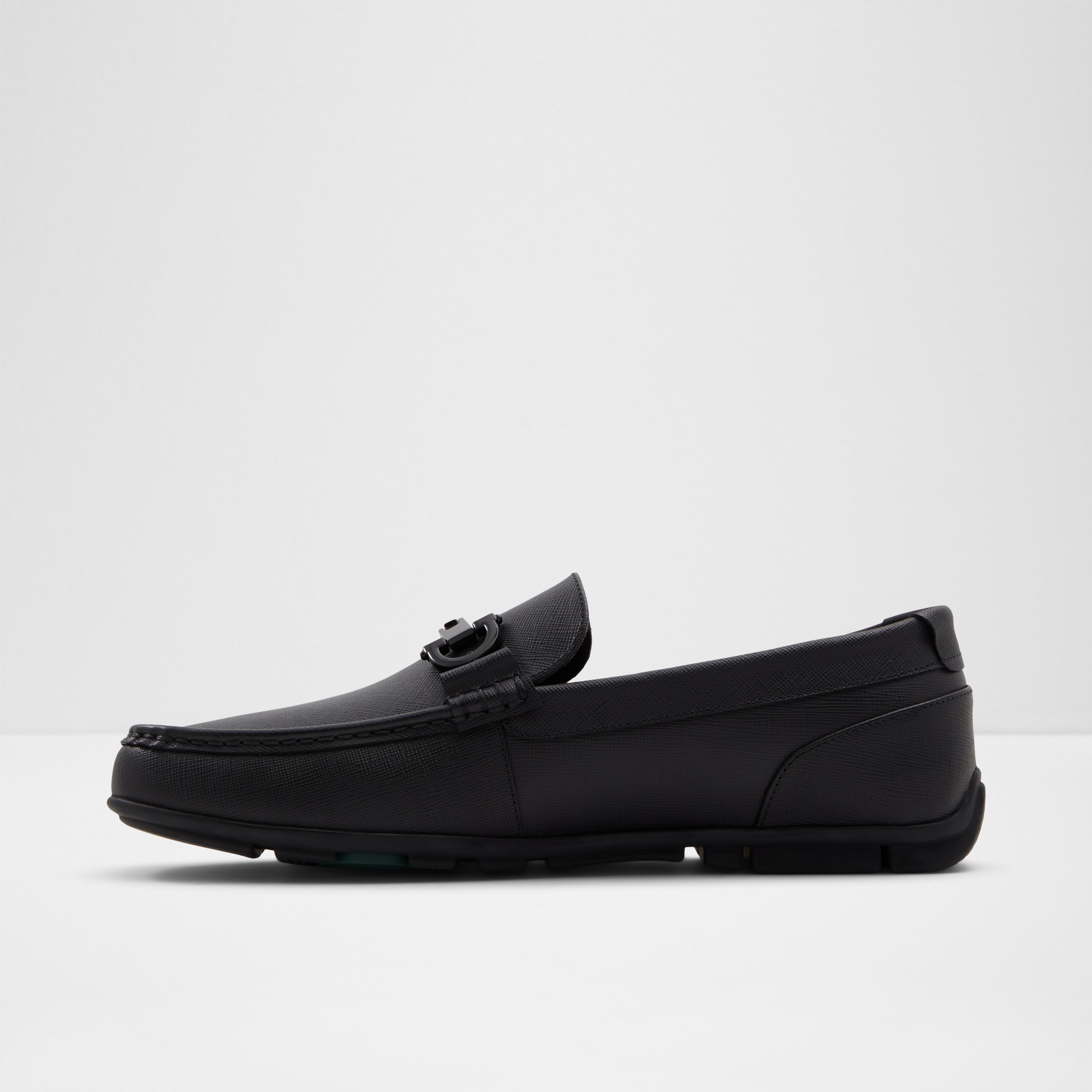 Orlovoflexx-Inn Men's Black Moccasins image number 3