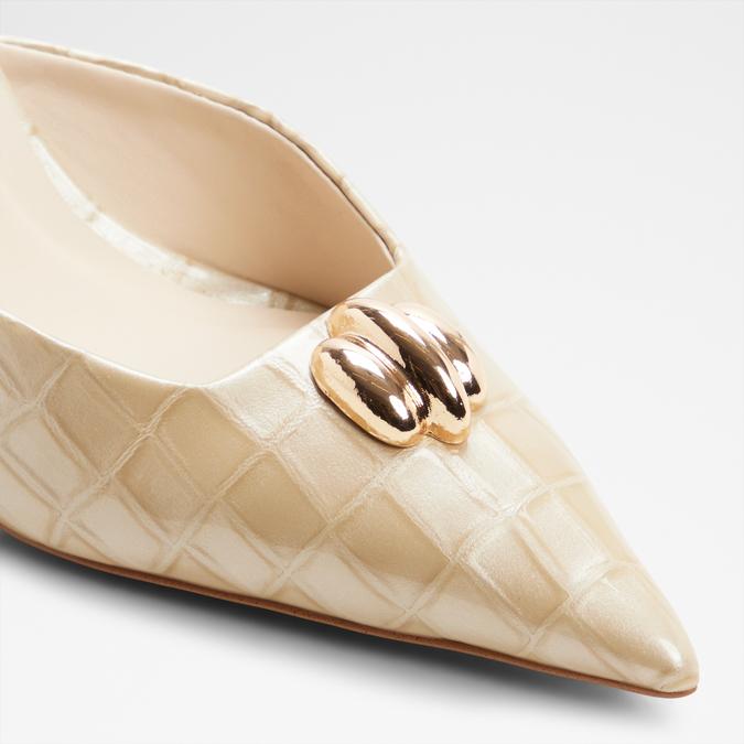 CARSYNN Off White Women Heels image number 4