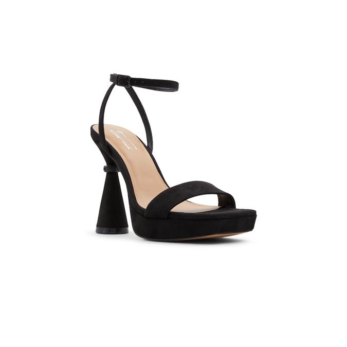 Dreaming Women's Black Block Heel Sandals image number 4