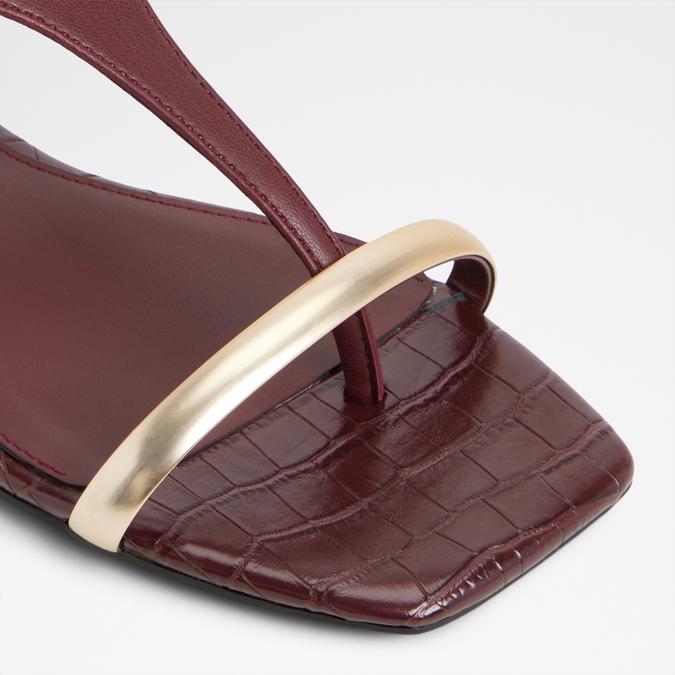 Catlyn-In Women's Bordo Flat Sandals image number 5