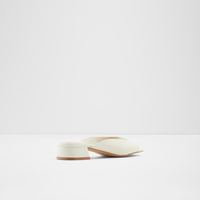 Culgoa Women's White Flat Sandals image number 1