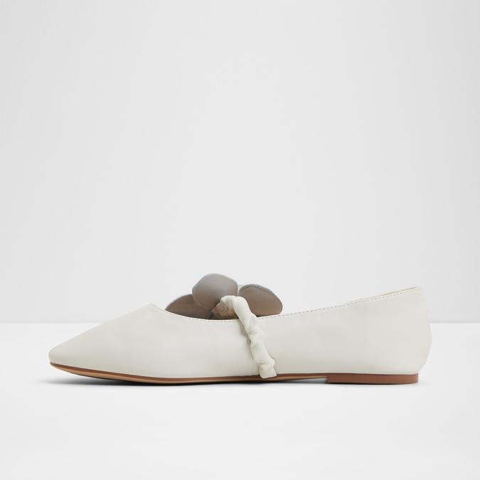 Floralina-In Women's White Ballerinas image number 4