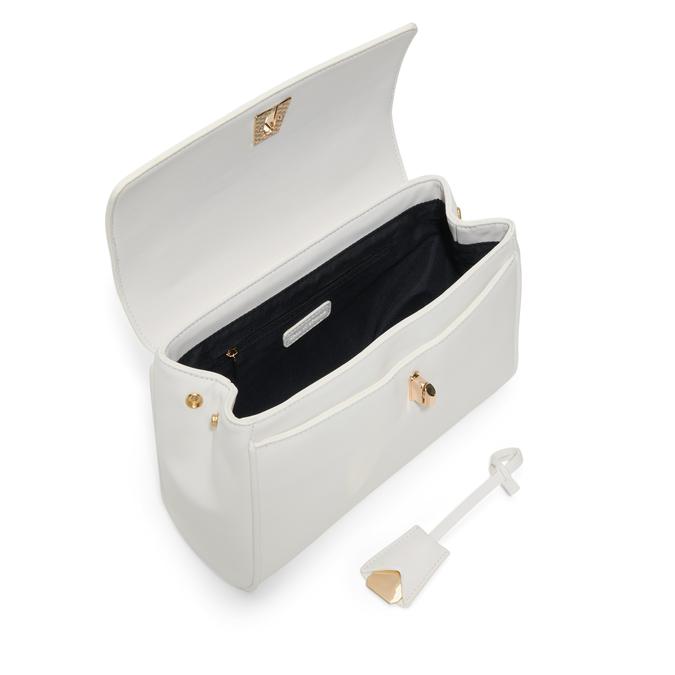 YOLANDAA100043 image number 2