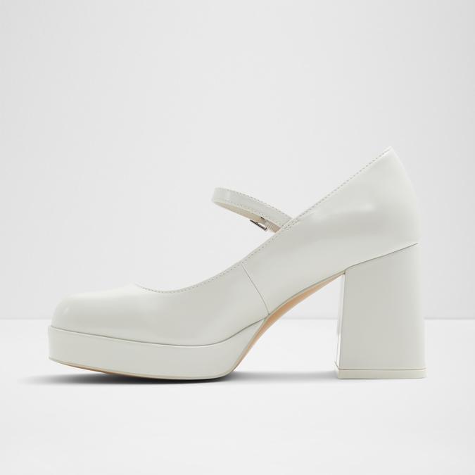 Trowe Women's White Block Heel Shoes image number 3