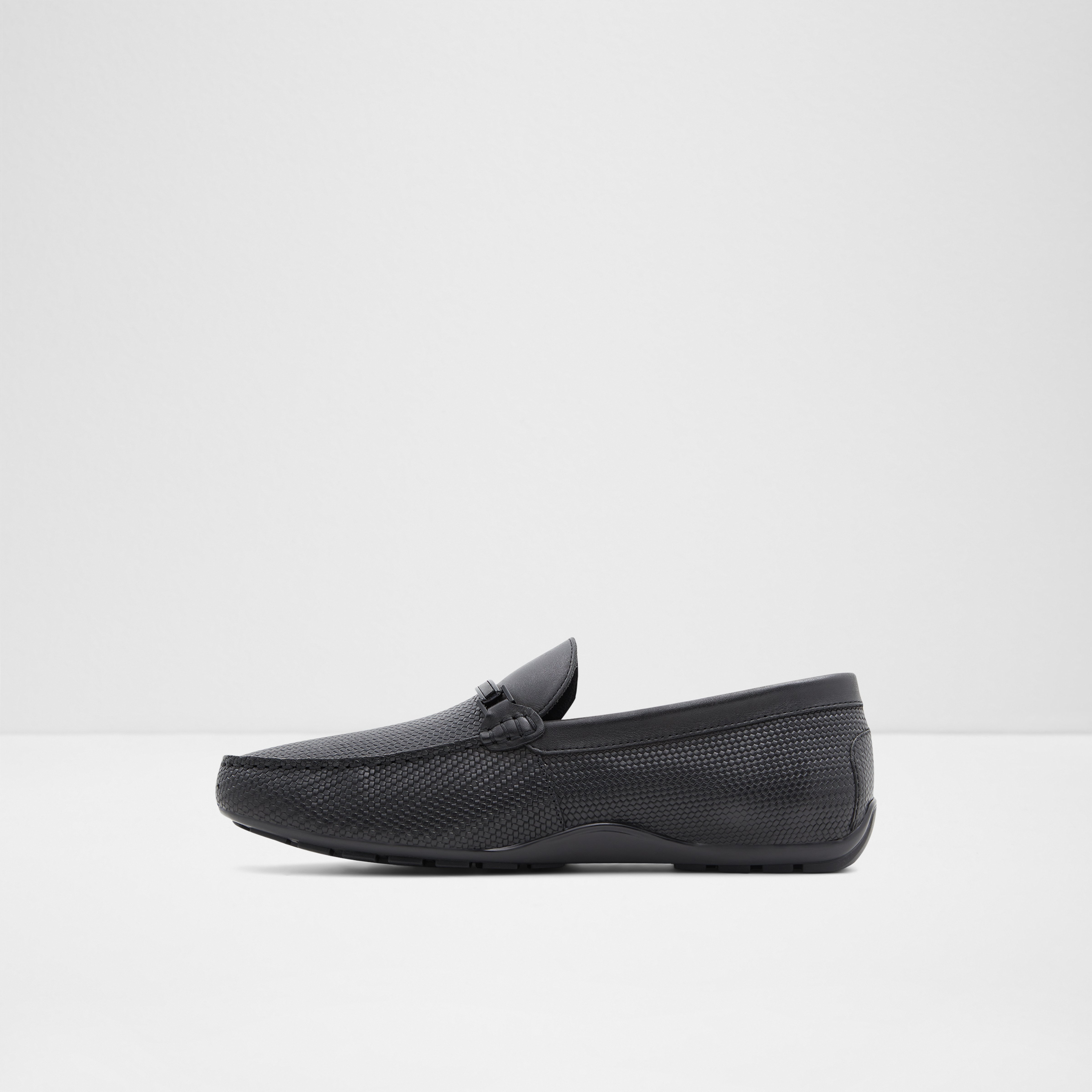 Pereza-In Men's Black Moccasins image number 3