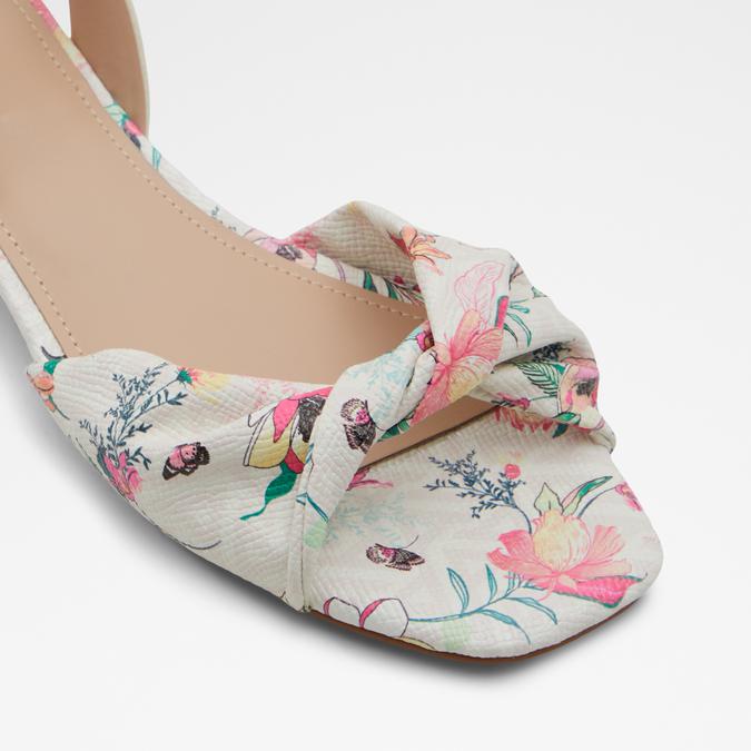 Nabila Women's Multicolor Flat Sandals image number 5