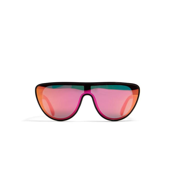 Gilpinia Women's Black Sunglass image number 0
