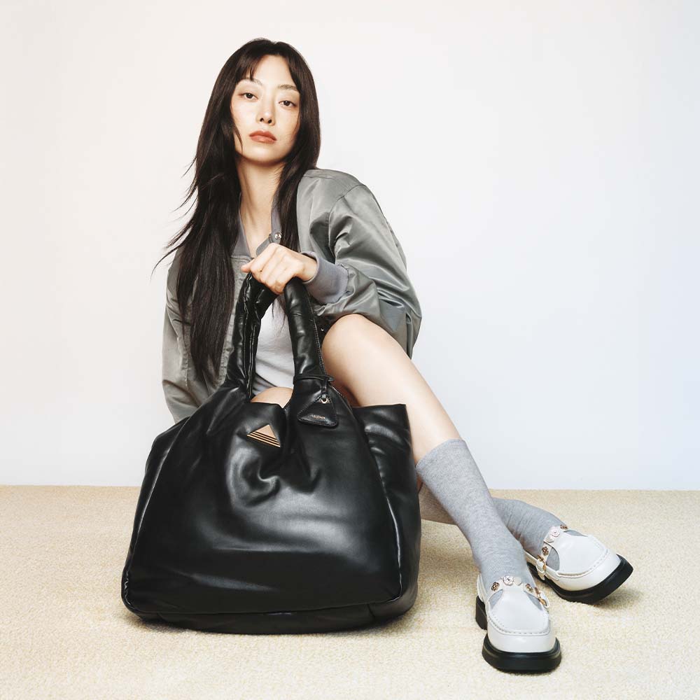 Ppuffcarryy Women's Black Satchel