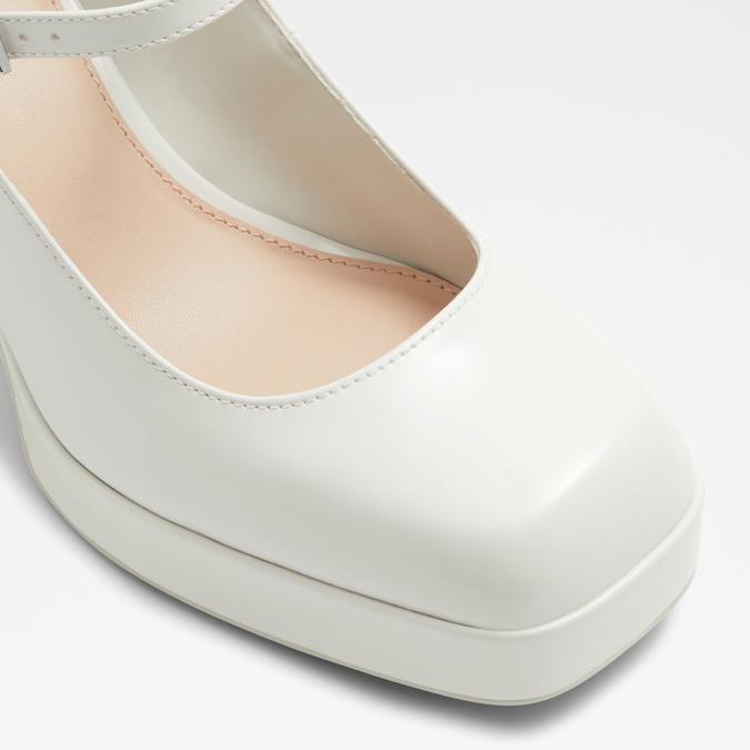 Trowe Women's White Block Heel Shoes image number 5