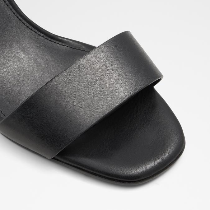 Umemma Women's Black Block Heel Sandal image number 5