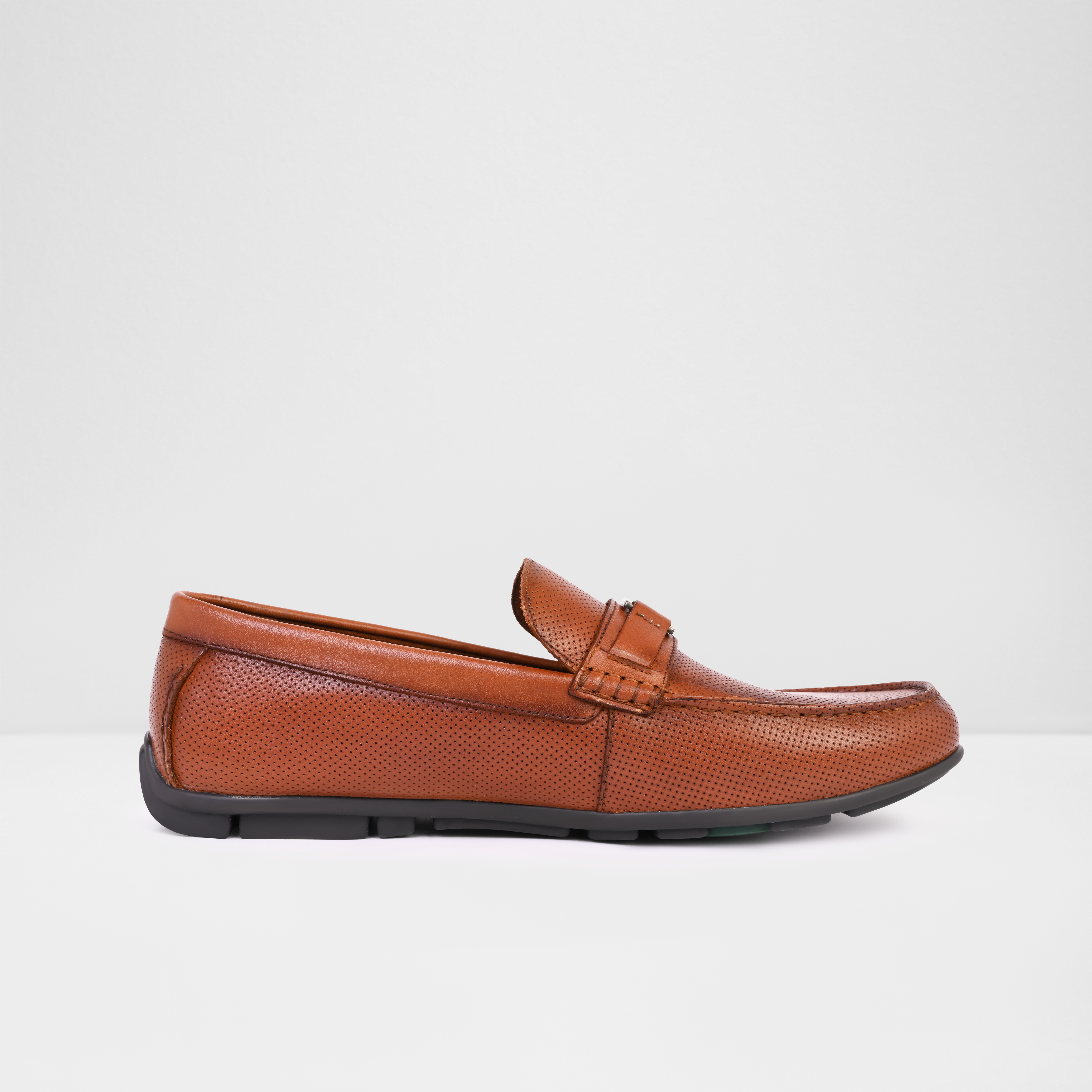 Haendaciena-In Men's Brown Moccasins