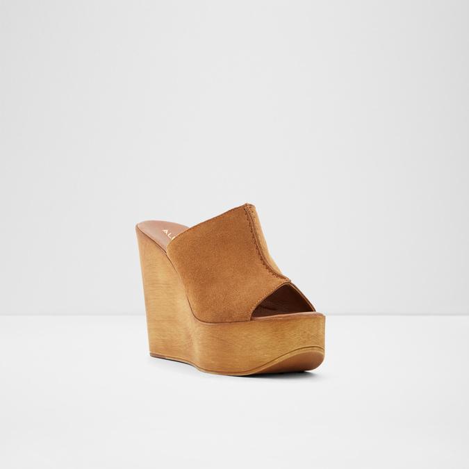 Celilmawien Women's Cognac Wedges image number 3