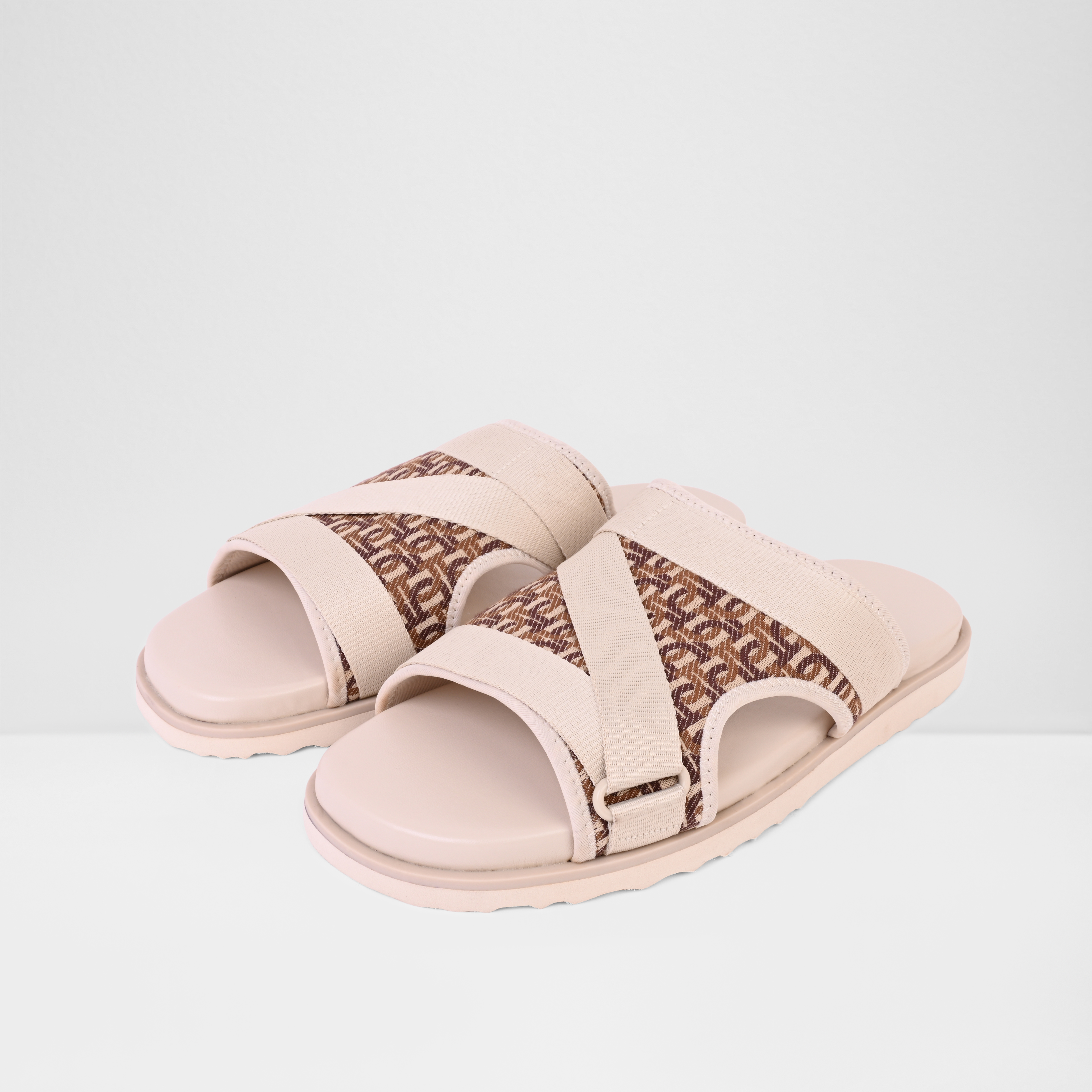 Deniels-In Men's Beige Strap Sandals image number 3