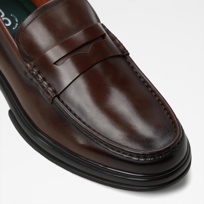 Tucker-In Men's Brown Loafers image number 5
