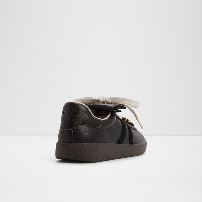Mindflayer-In Women's Brown Athletics image number 2