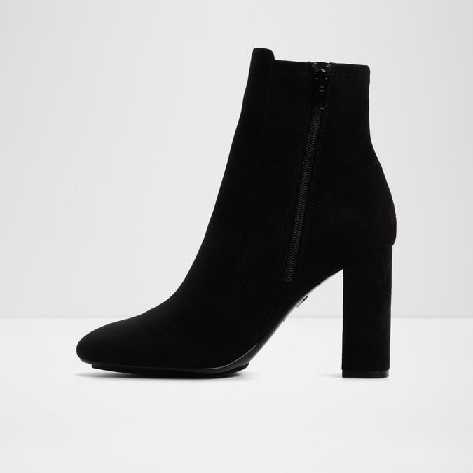Laurella-In Women's Black Ankle Boots image number 3