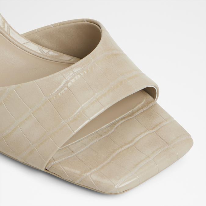 Enchanting-In Women's Green Dress Sandals image number 5