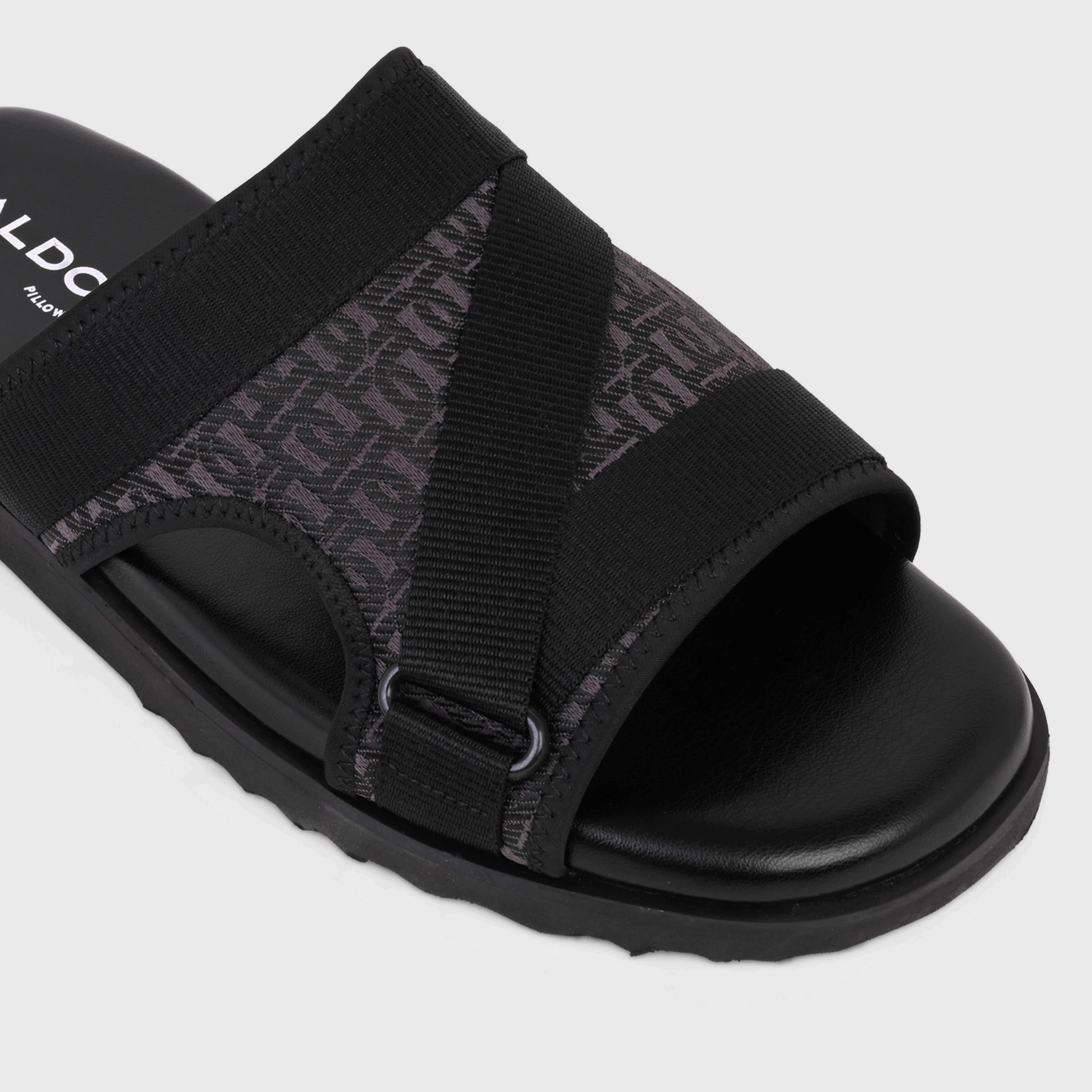 Deniels-In Men's Black Strap Sandals image number 5