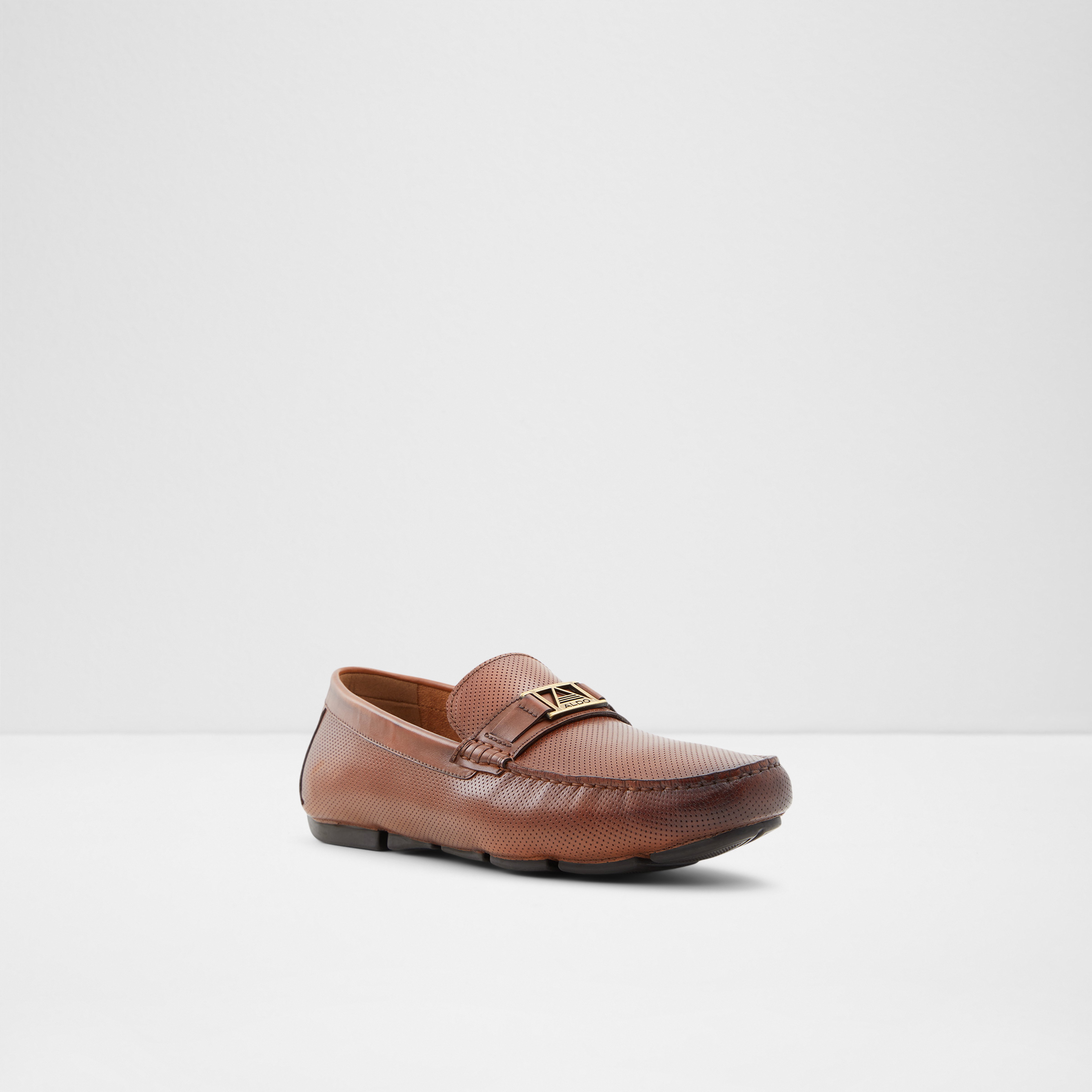 Haendaciena-In Men's Brown Moccasins image number 4