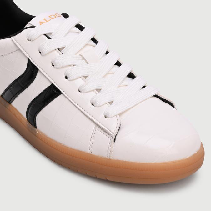 Chicsneake2A-In Women's White Athletics image number 5