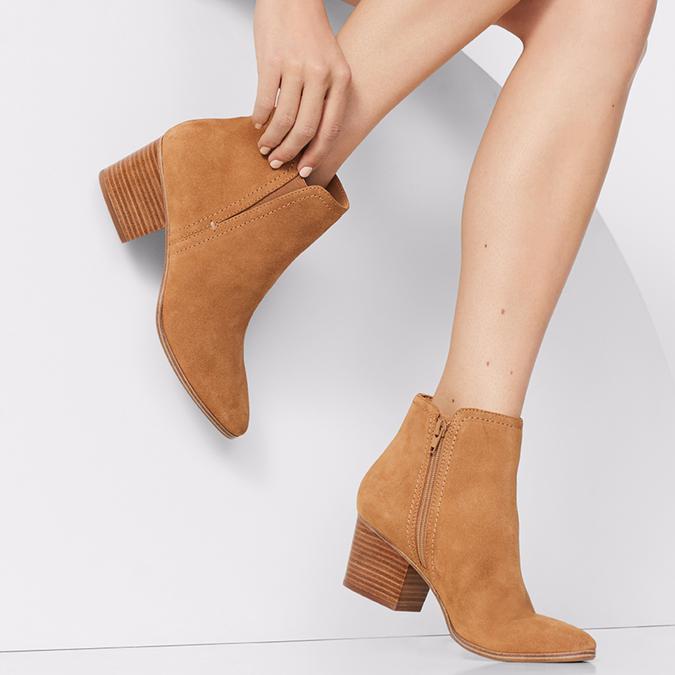 Larissi Women's Light Brown Ankle Boots image number 1