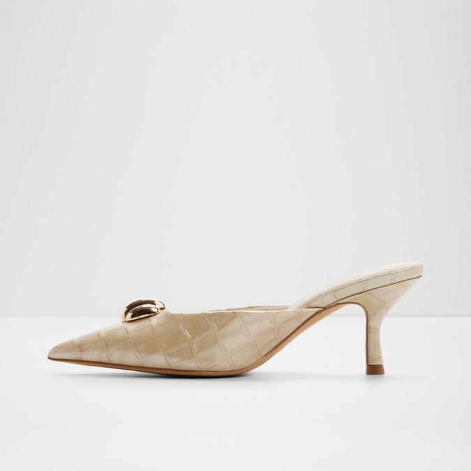 CARSYNN Off White Women Heels image number 2