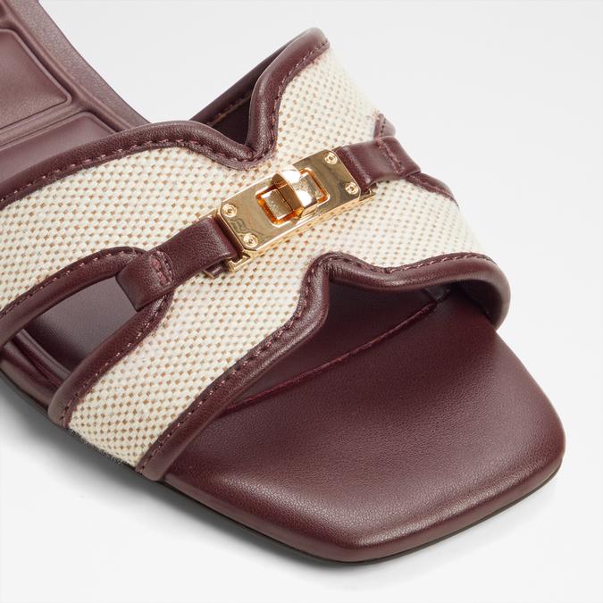 JAVAMINAR-IN BORDO Women Block Heel Sandals image number 4