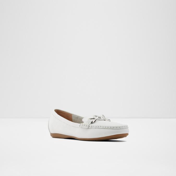 Isyniel Women's White Moccasins image number 3