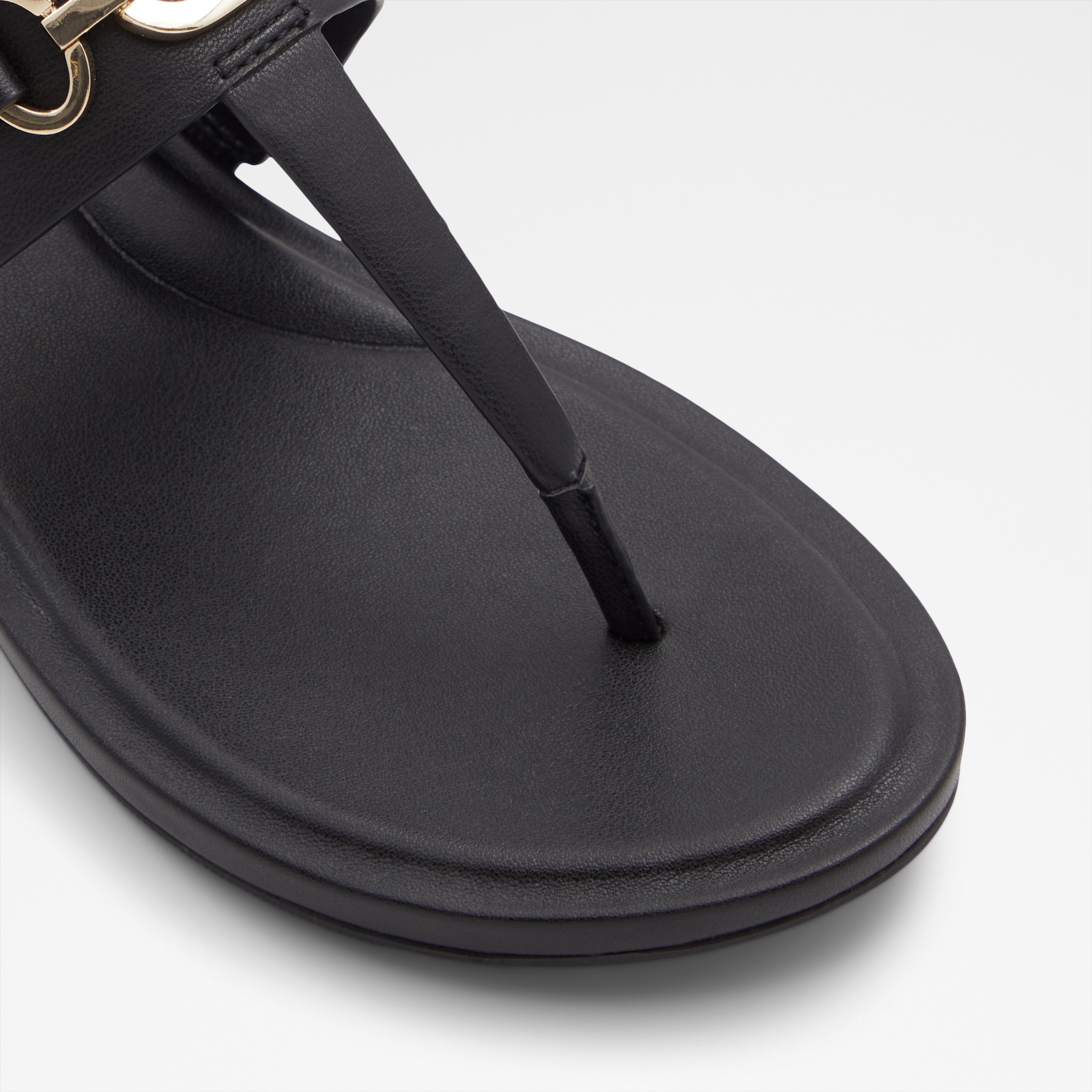 Deveteriel-In Women's Black Flat Sandals image number 5