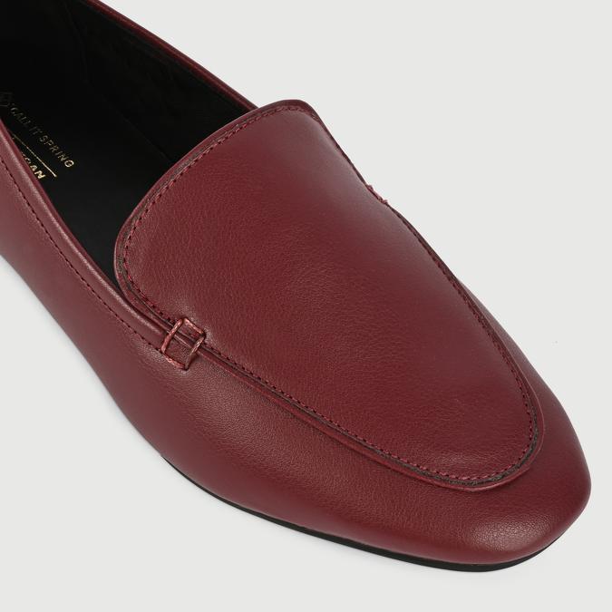 RHILEY220043 image number 5