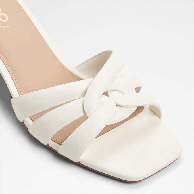 Hanne-In Women's White Block Heel Sandals image number 5