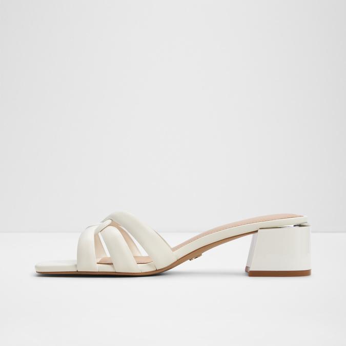 Hanne-In Women's White Block Heel Sandals image number 3