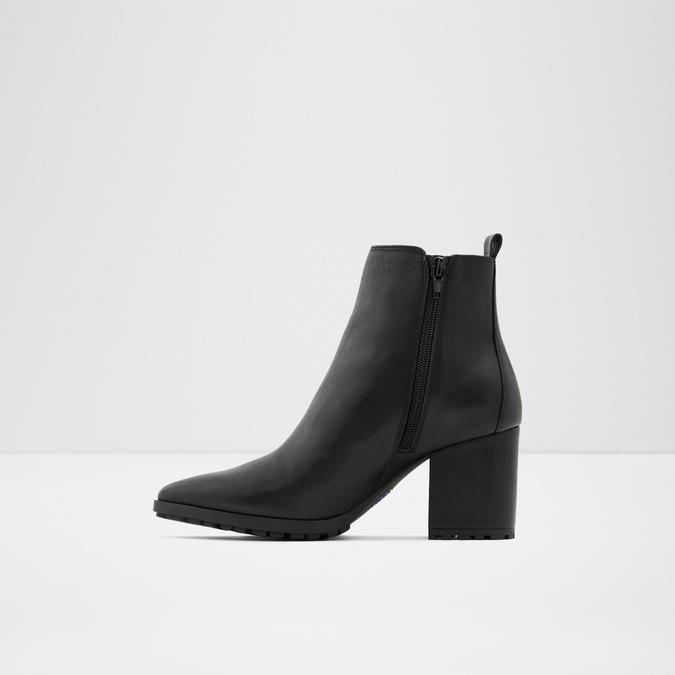 Fralisso Women's Black Ankle Boots image number 2