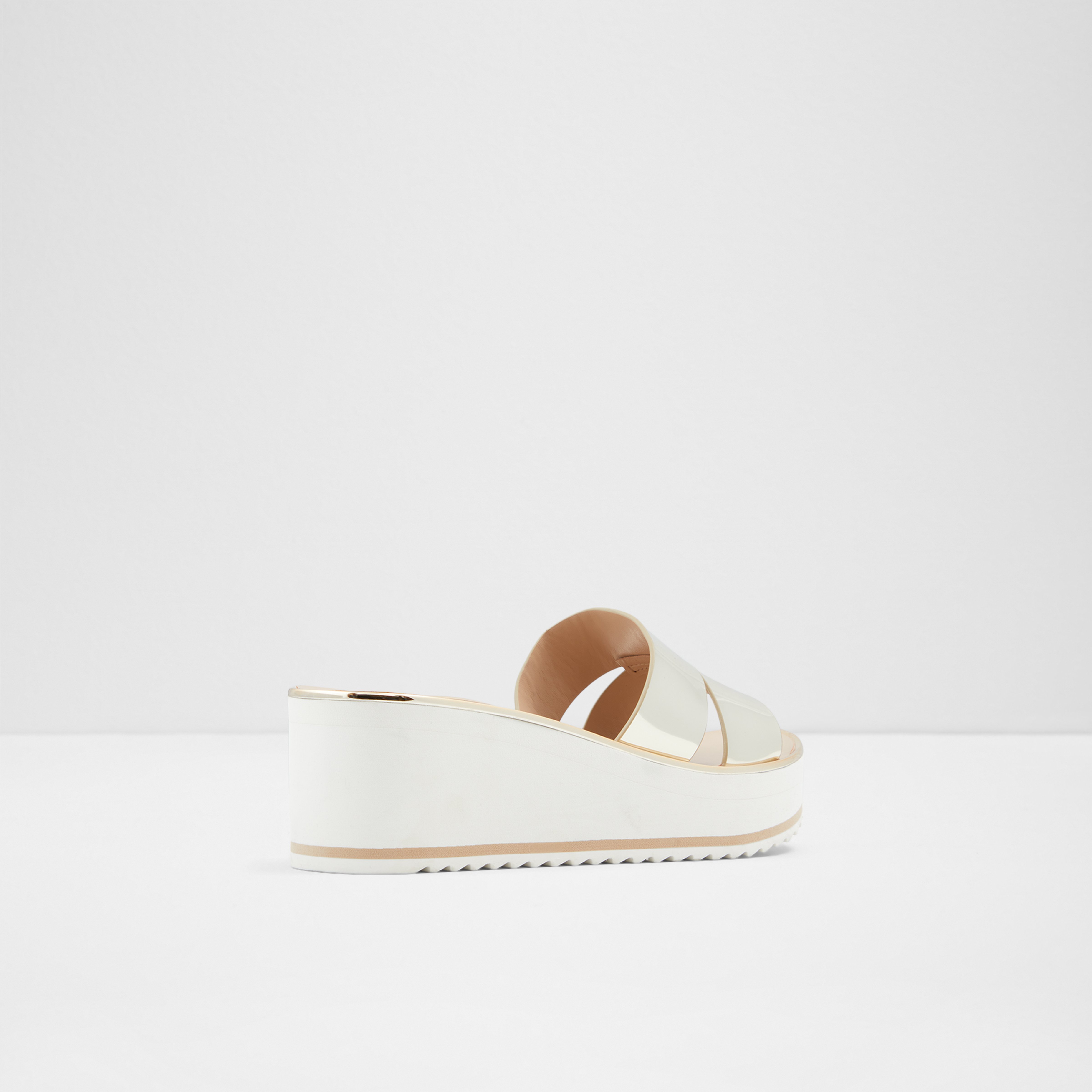 Ocigoveth-In Women's Gold EVA image number 2