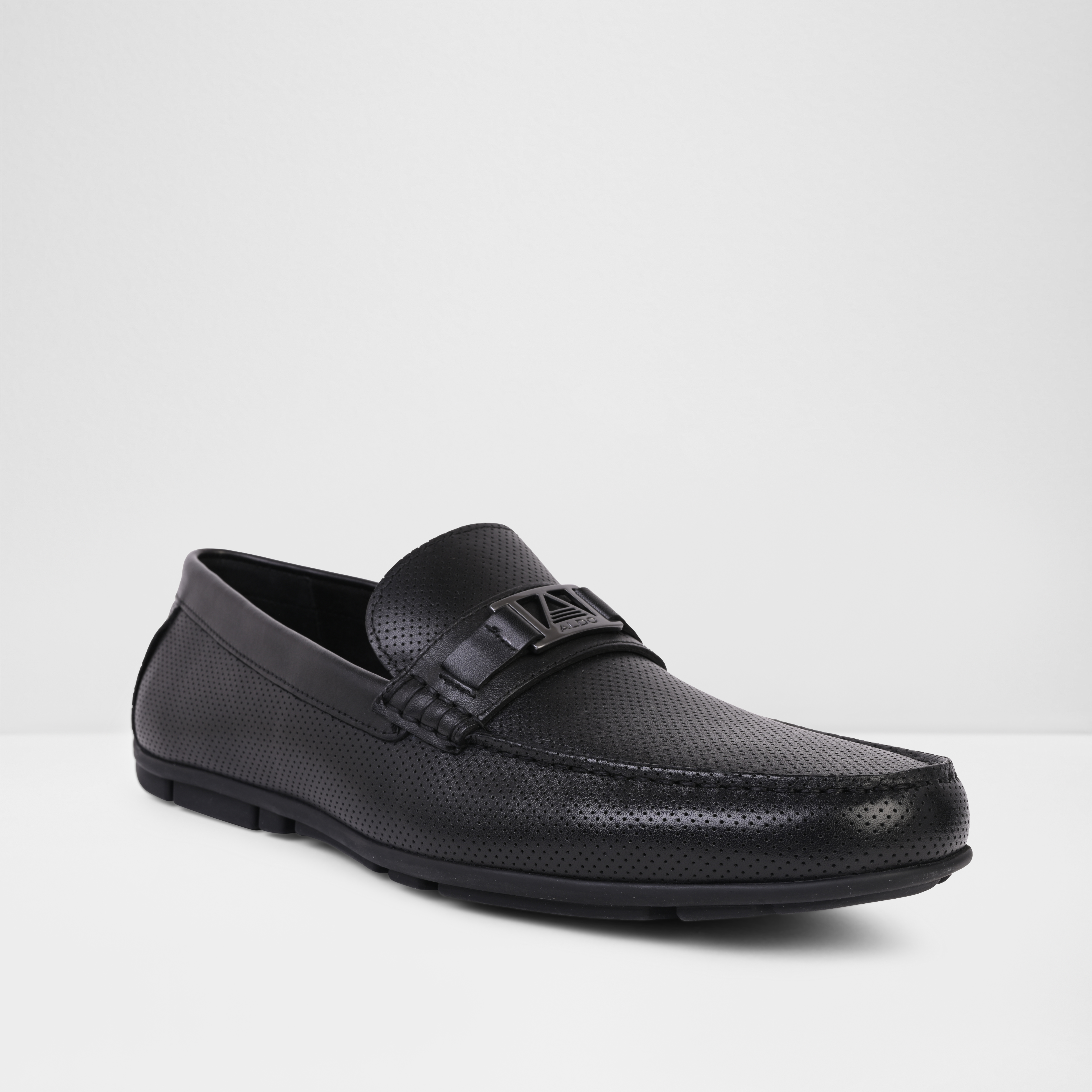 Haendaciena-In Men's Black Moccasins image number 4
