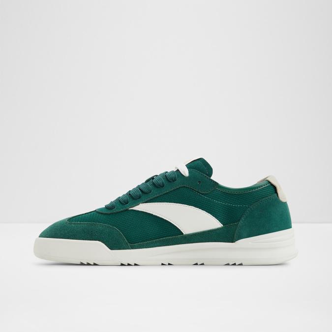 Clubmtl-In Men's Green Fashion Athletic image number 3