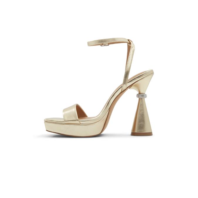 Dreaming Women's Gold Block Heel Sandals image number 3